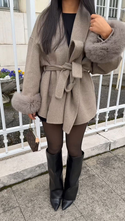 SET: COAT & LEATHER BOOTS