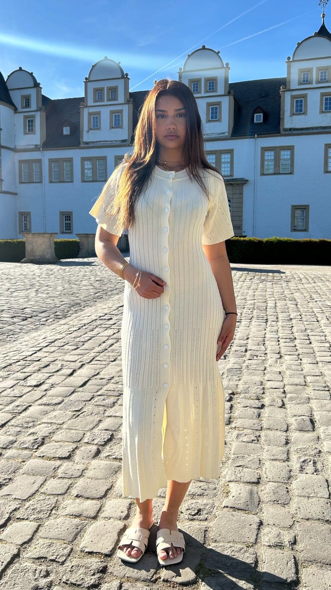 LAMOUR DRESS - BEIGE